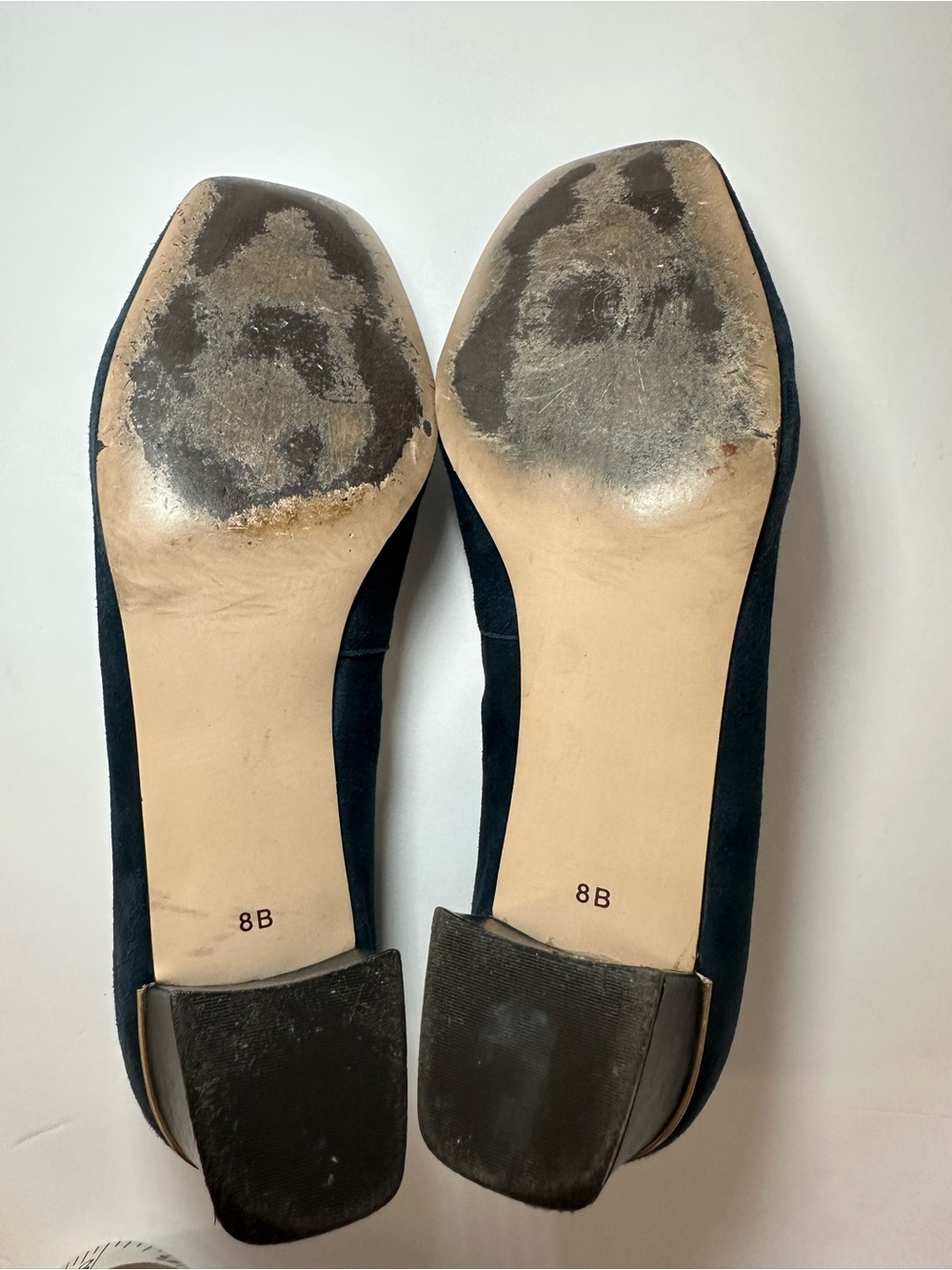 TALBOTS Women’s Teal Blue Suede Gold Buckle Trim Classic Low Block Heels- Size 8 - Picture 3 of 13